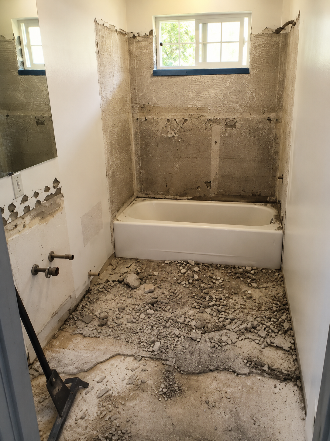 Full Bathroom Remodel, Spanish Fork — before